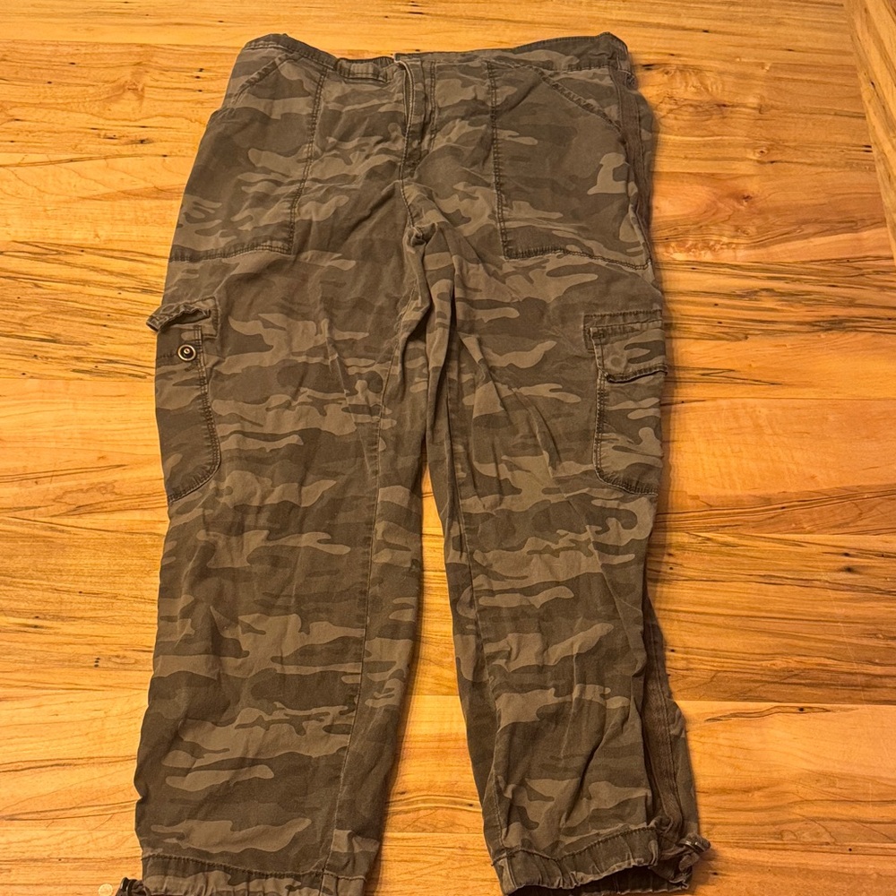 Sanctuary Women's Camouflage Cargo Jeans
